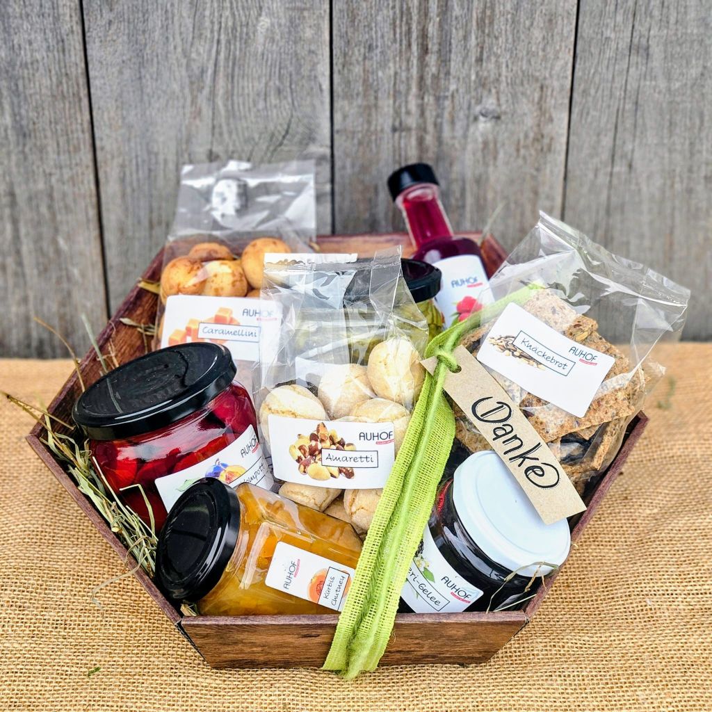Geschenkkorb mit Hofprodukten
